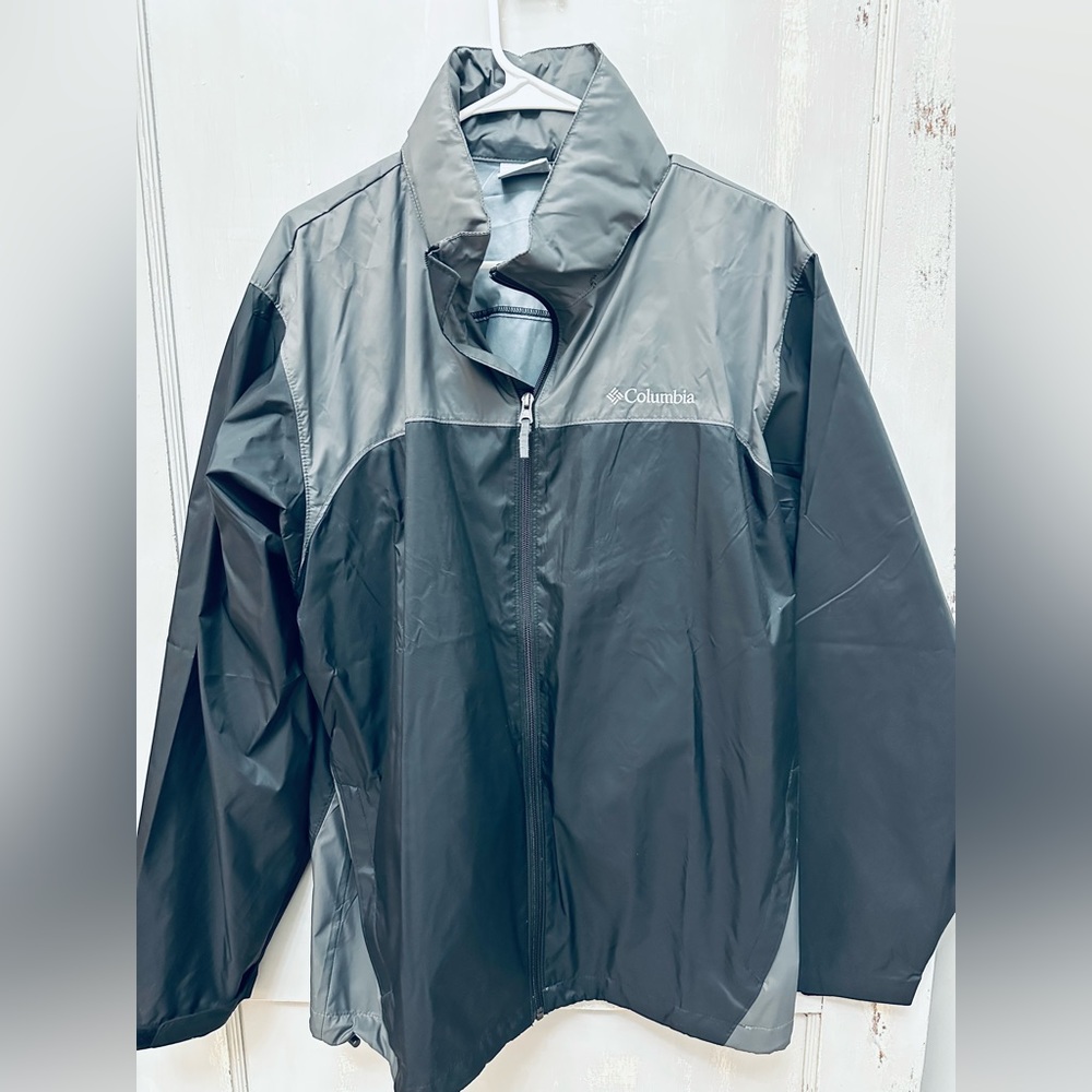NWOT Men’s Columbia Rain Jacket